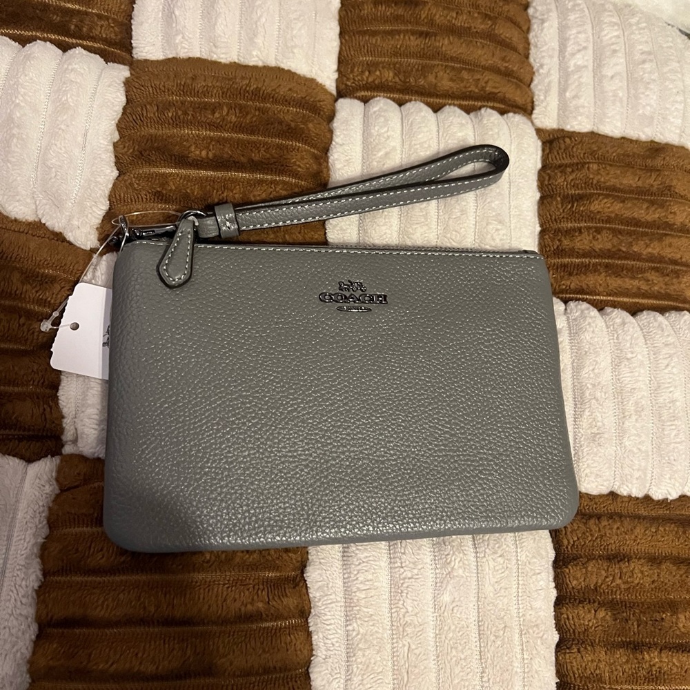 Coach Leather Wristlet in Heather Grey NWTS!